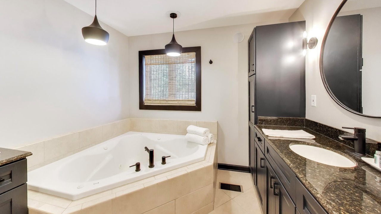 Photo of Bathroom in Zenda