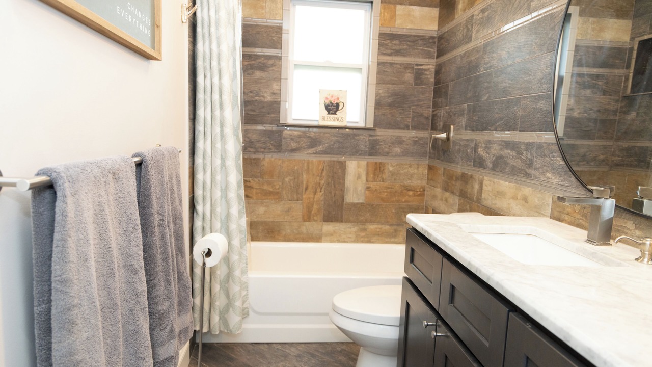 Photo of Bathroom in Chickamauga