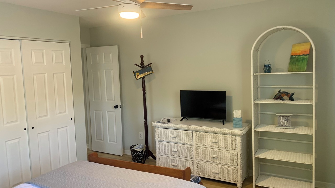 Photo of Bedroom in Cape May Court House