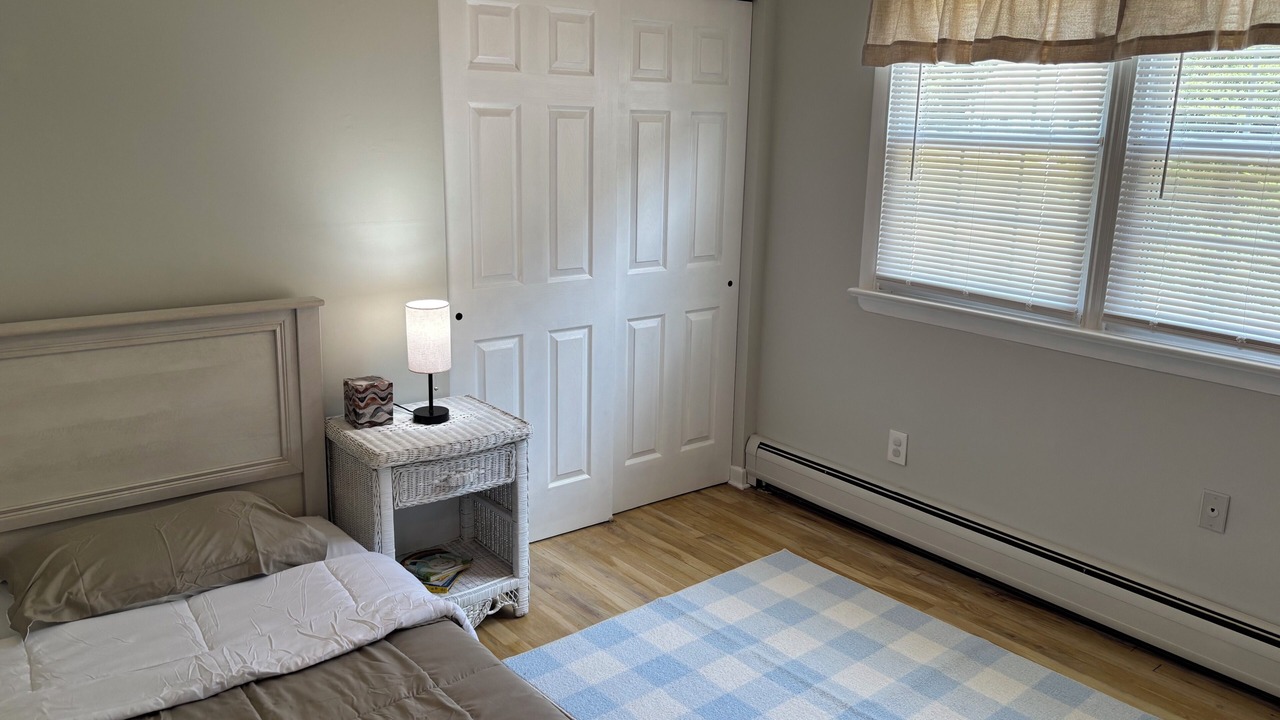 Photo of Bedroom in Cape May Court House