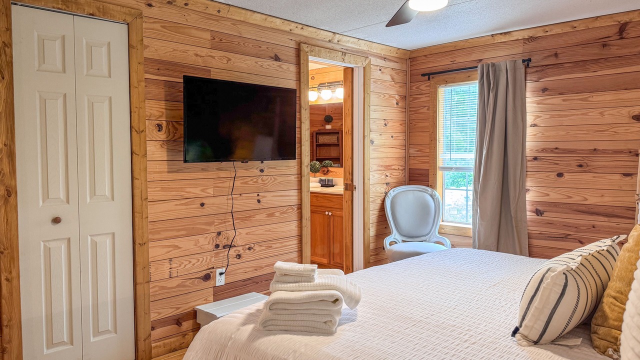Photo of Bedroom in Rocky Point