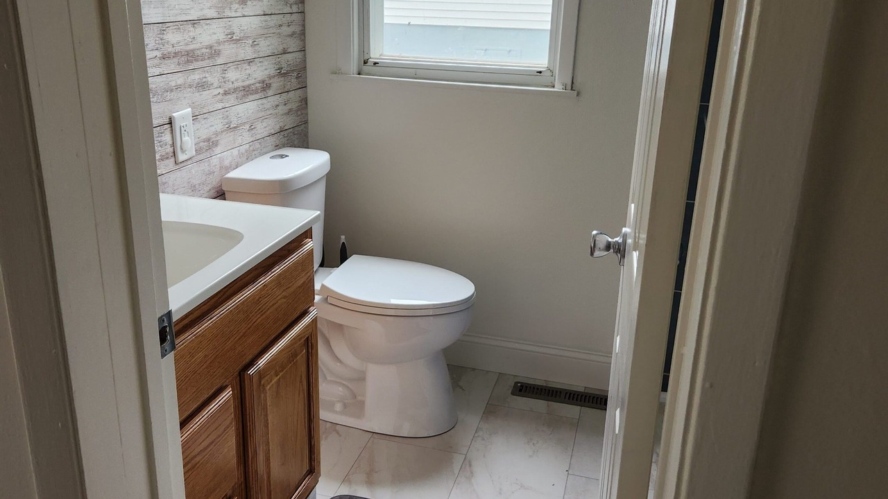Photo of Bathroom in Greater South Side