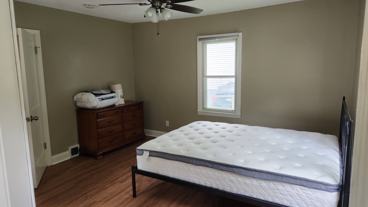 Photo of Bedroom in Greater South Side