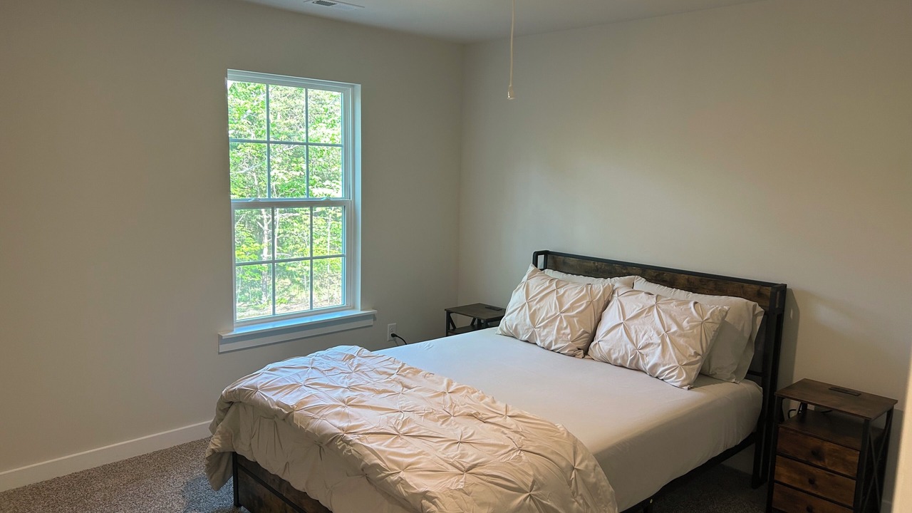 Photo of Bedroom in Patrick Henry