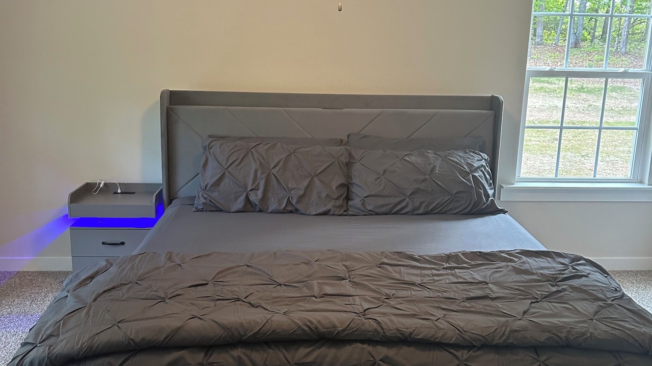 Photo of Bedroom in Patrick Henry