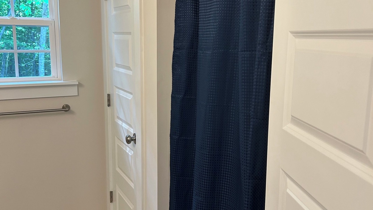 Photo of Bathroom in Patrick Henry