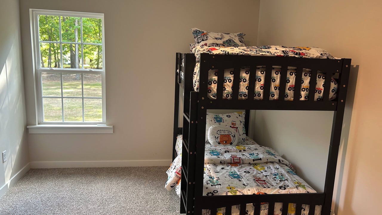 Photo of Bedroom in Patrick Henry