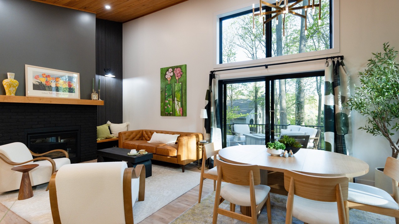Photo of Livingroom in West Olive