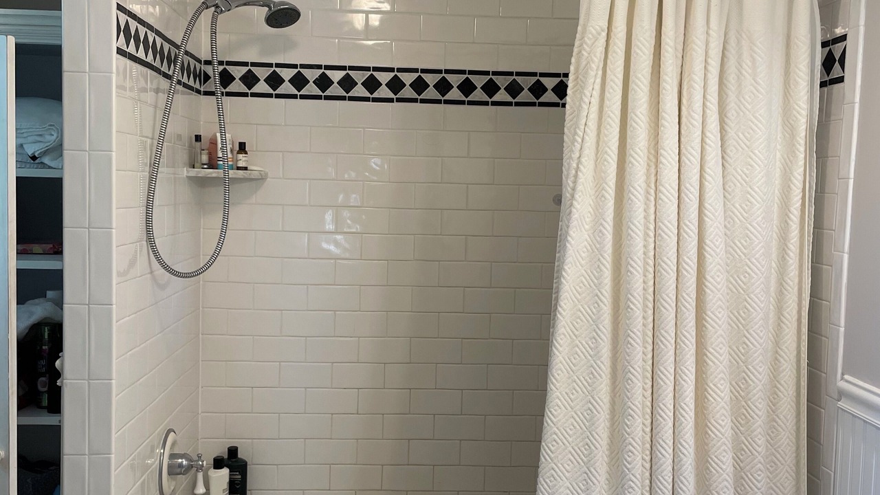 Photo of Bathroom in Bradley Beach