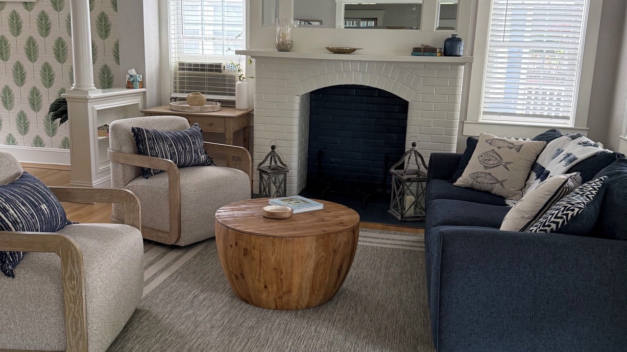 Photo of Livingroom in Bradley Beach