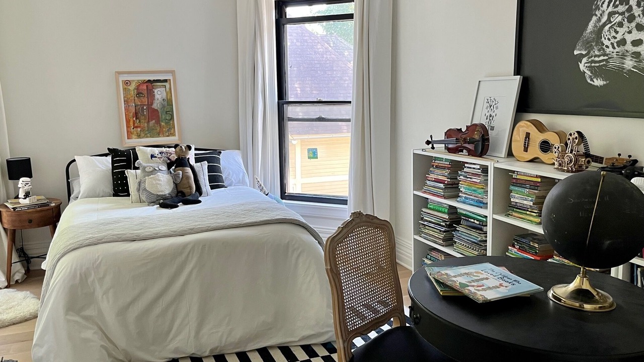 Photo of Bedroom in Oak Park