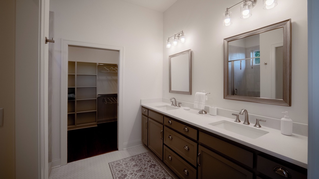 Photo of Bathroom in Smithville