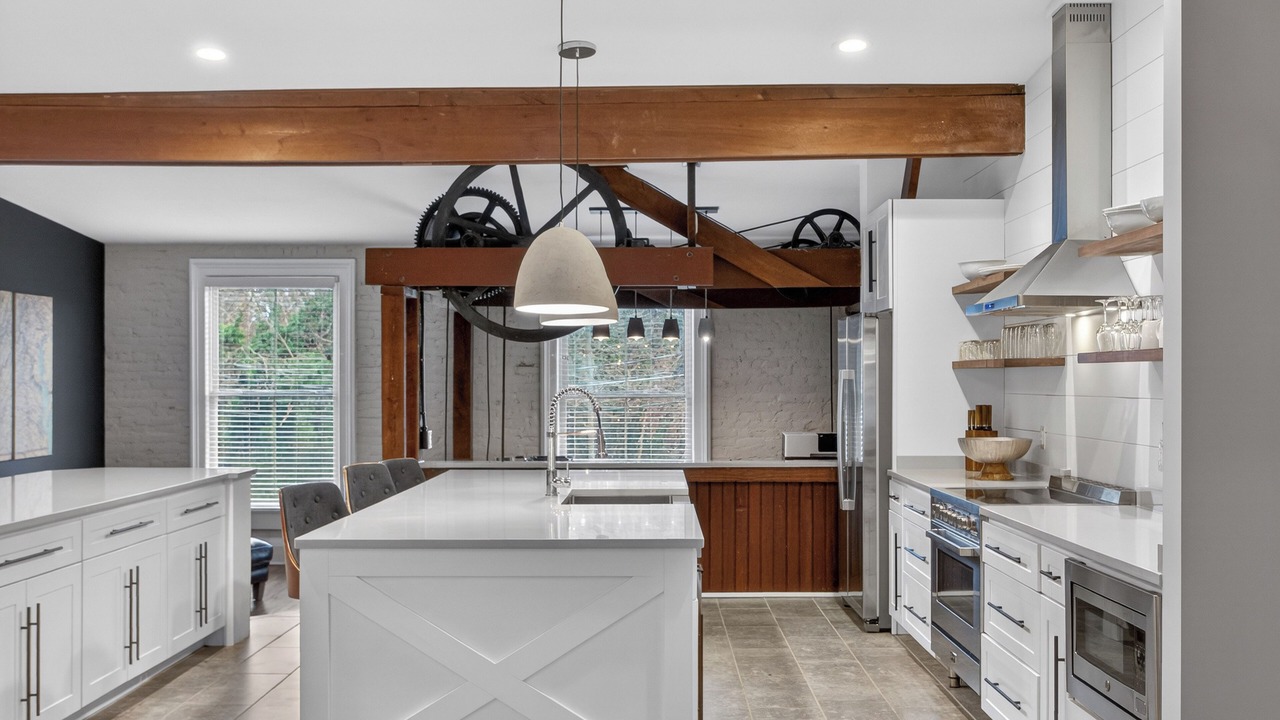 Photo of Kitchen in Orange