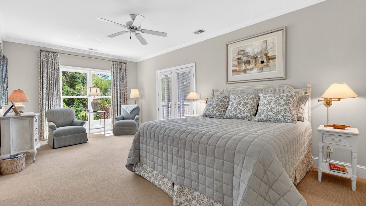 Photo of Bedroom in Debordieu Colony