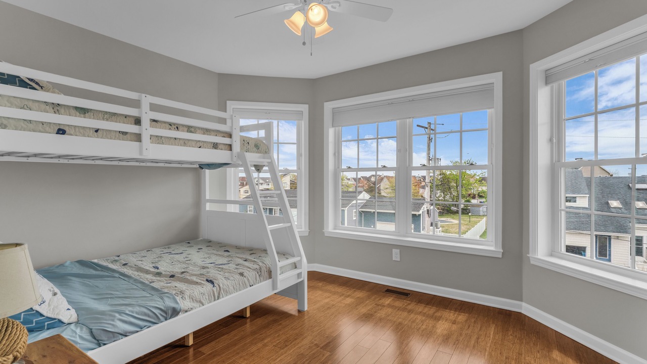Photo of Bedroom in Ortley Beach
