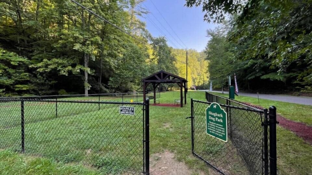 Photo of Outdoor in Gatlinburg - Pigeon Forge