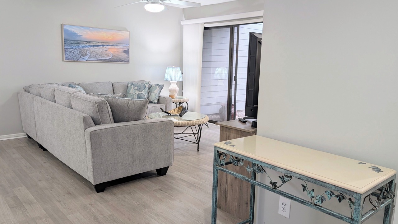 Photo of Livingroom in Palmetto Dunes
