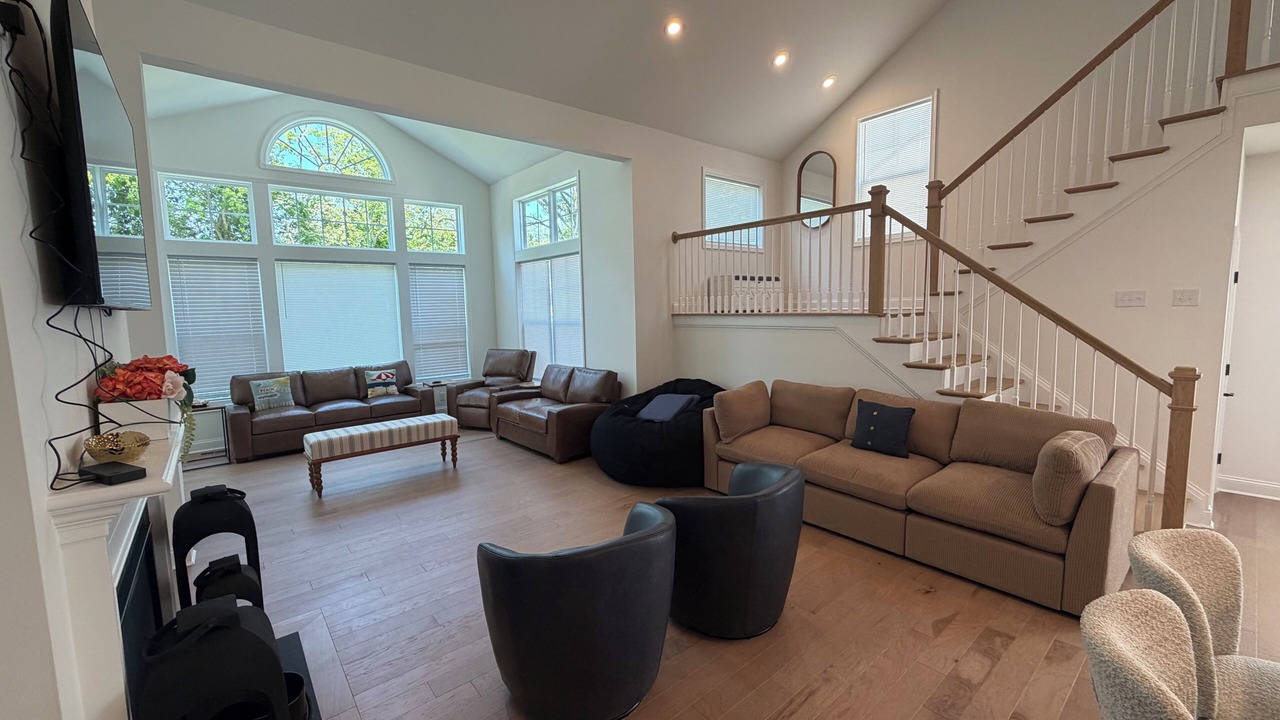 Photo of Livingroom in Long Neck