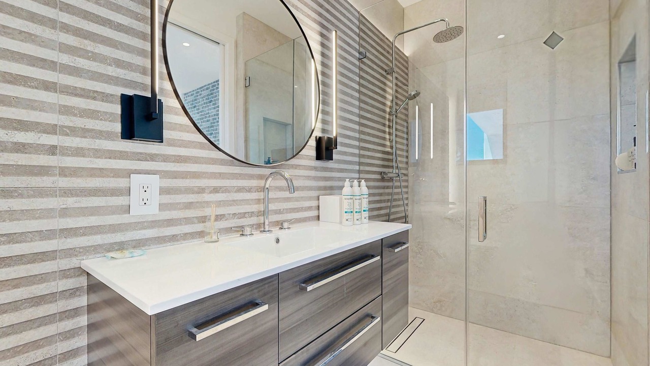 Photo of Bathroom in Rehoboth Beach