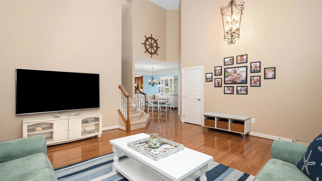 Photo of Livingroom in The Commons