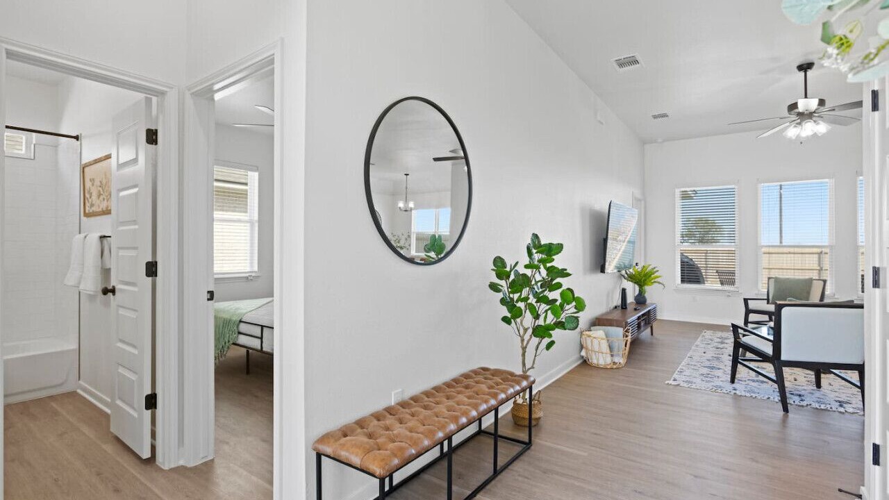 Photo of Bedroom in Temple