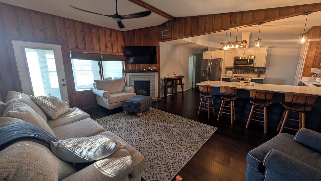 Photo of Livingroom in Lake Waccamaw