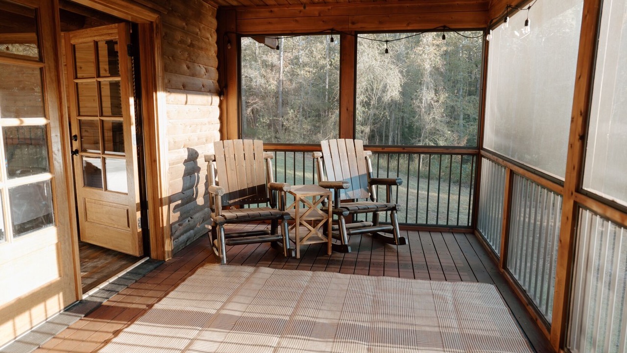 Photo of Patio Balcony in LaGrange