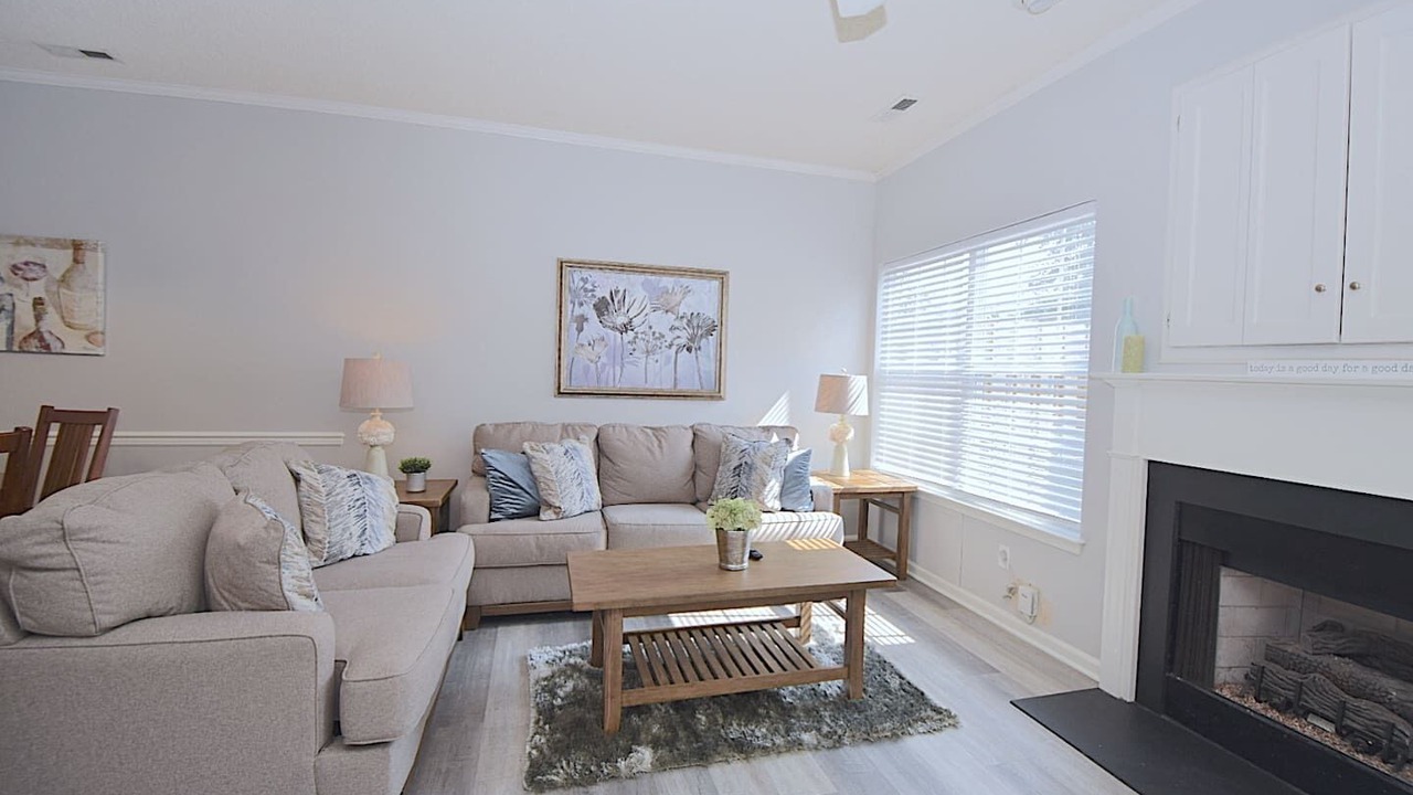 Photo of Livingroom in Virginia Beach