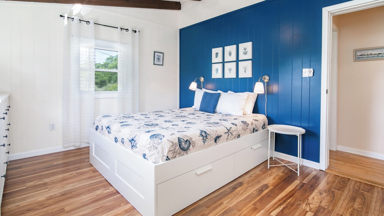 Photo of Bedroom in Deep Hole