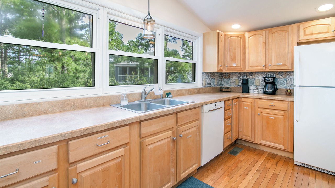 Photo of Kitchen in Deep Hole