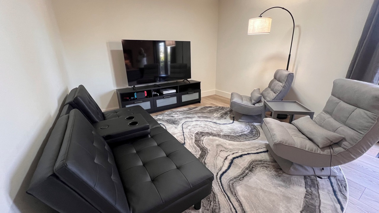 Photo of Livingroom in Louisville