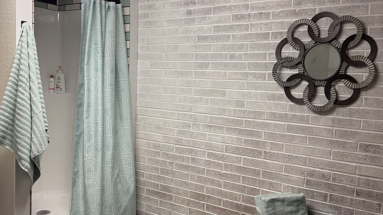 Photo of Bathroom in May City