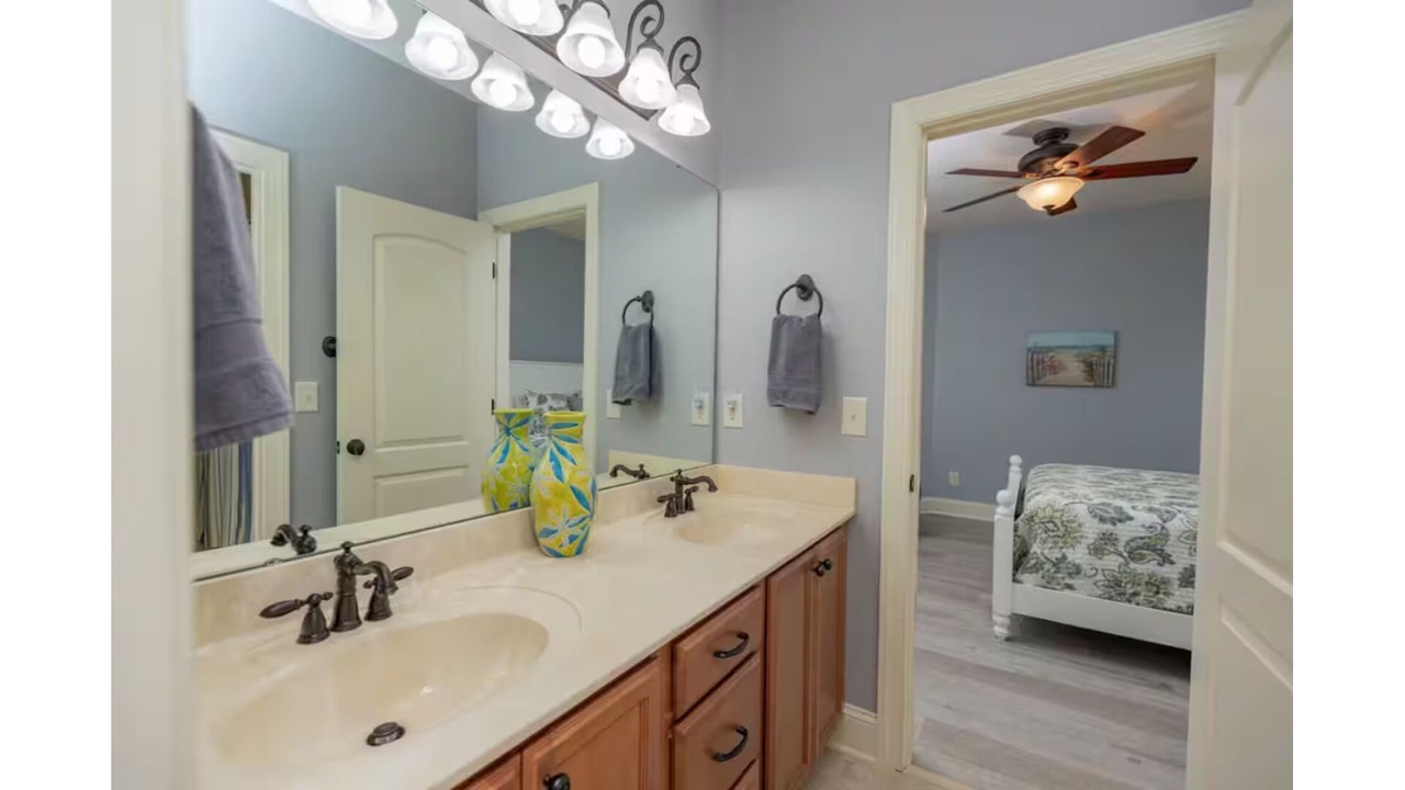 Photo of Bathroom in Olde Ferry Estates