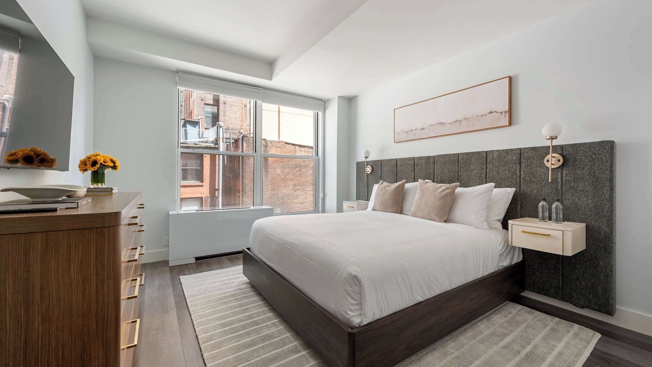 Photo of Bedroom in Financial District
