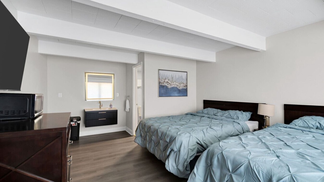Photo of Bedroom in Seaside Heights