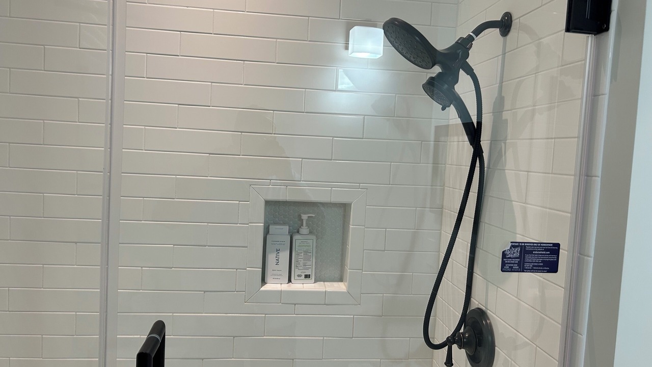 Photo of Bathroom in Tuskegee