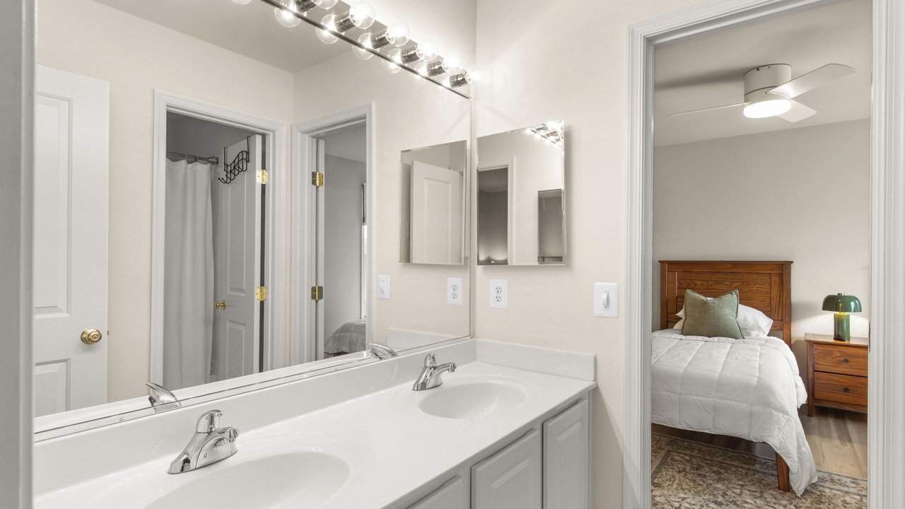 Photo of Bathroom in Long Neck
