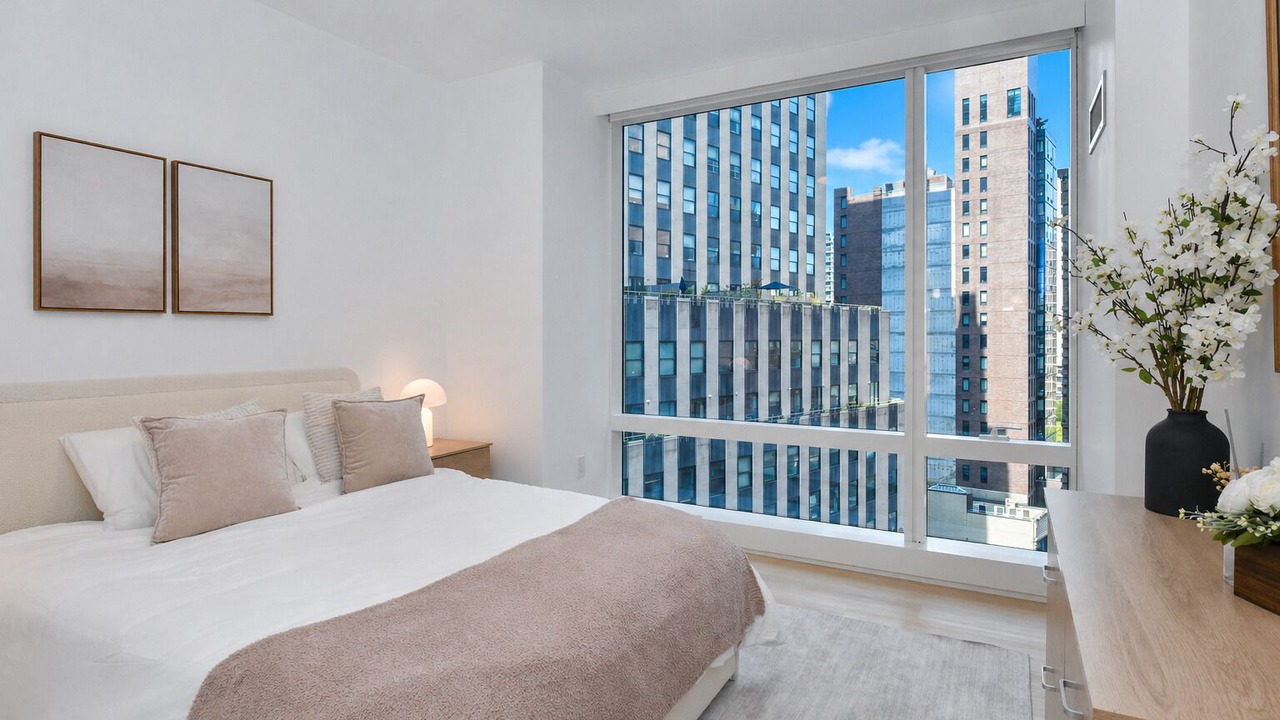 Photo of Bedroom in Financial District
