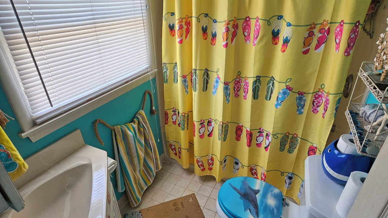 Photo of Bathroom in Mystic Island