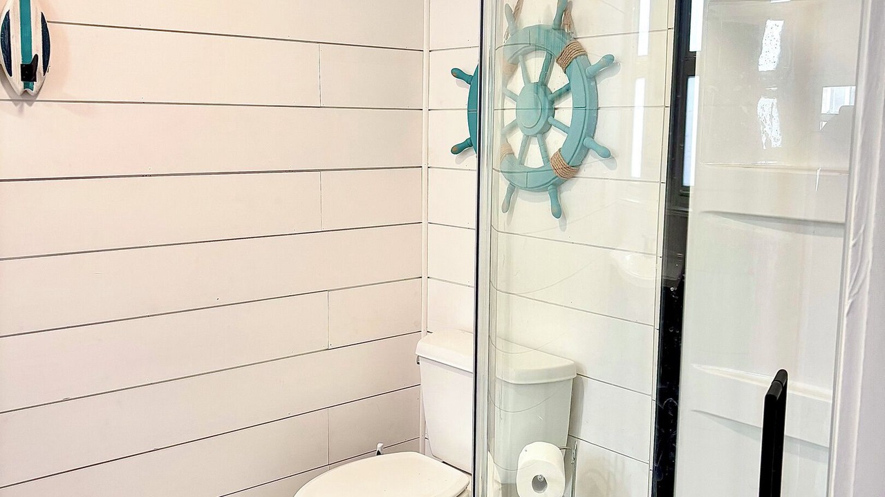 Photo of Bathroom in Ortley Beach