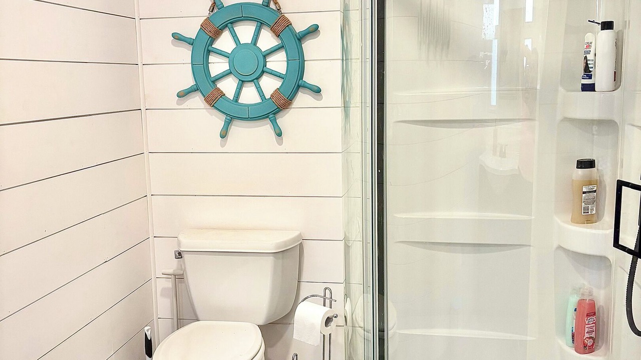Photo of Bathroom in Ortley Beach