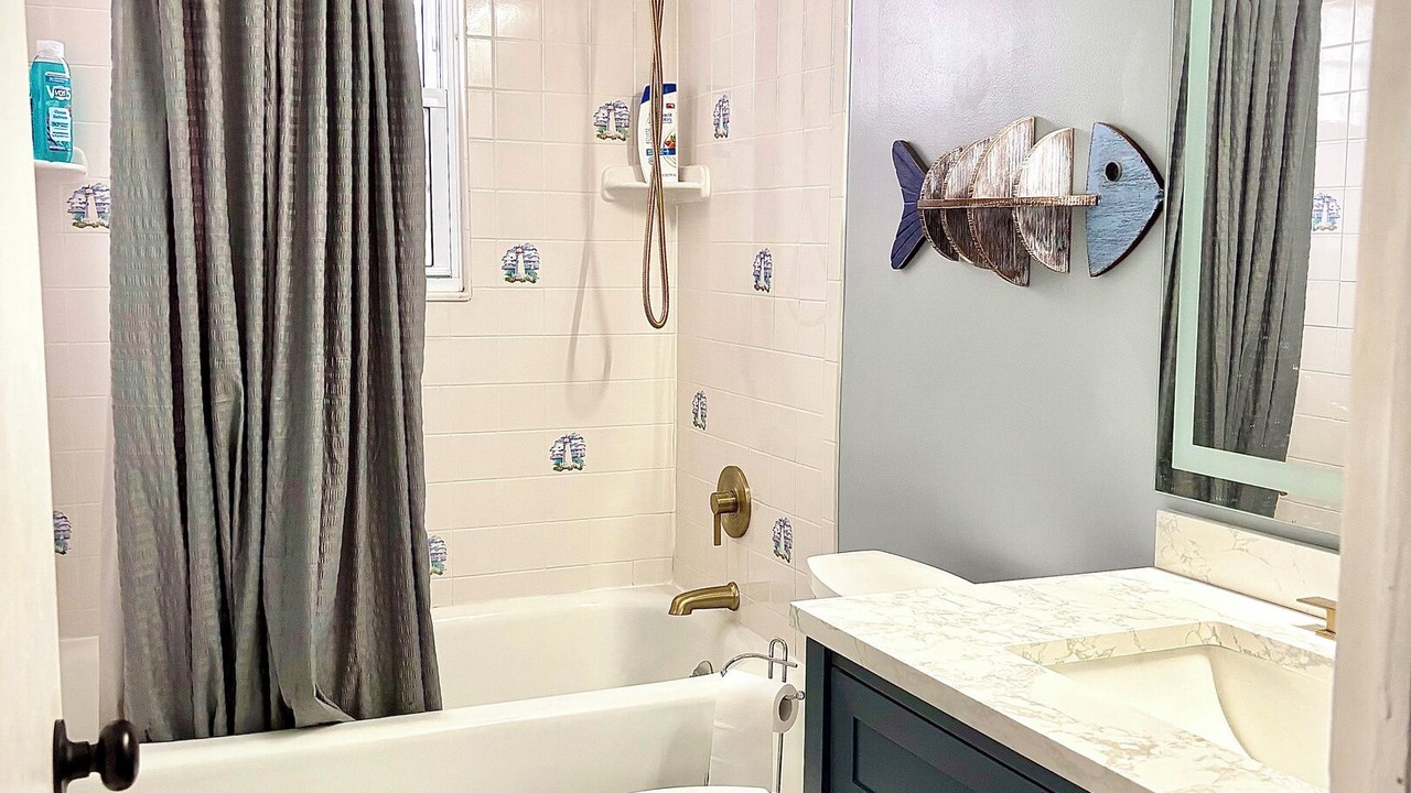 Photo of Bathroom in Ortley Beach