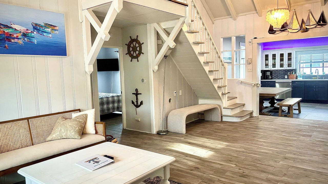 Photo of Livingroom in Ortley Beach
