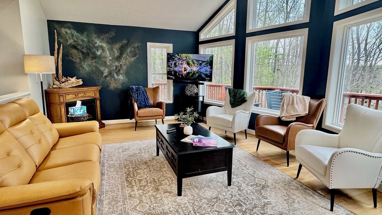 Photo of Livingroom in Pittsville