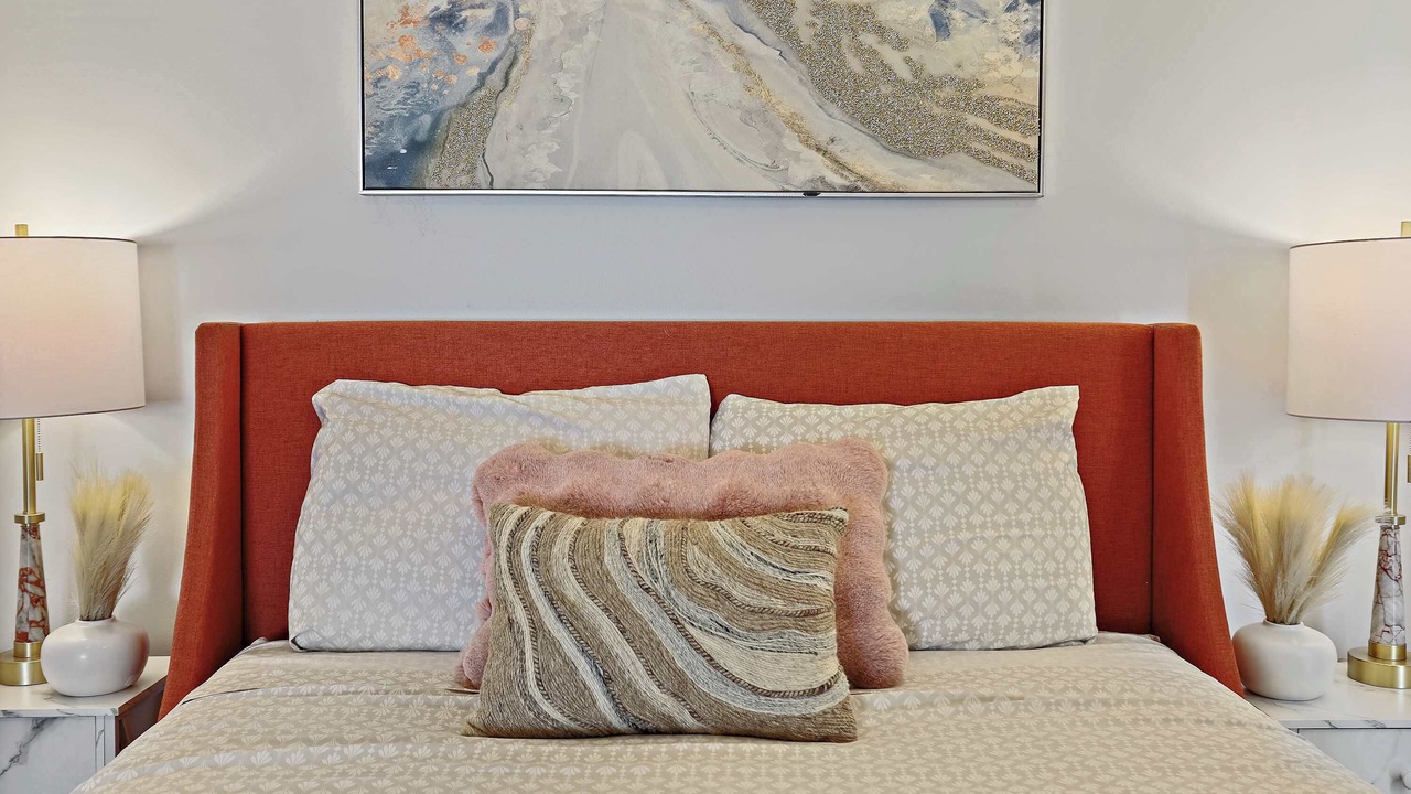 Photo of Bedroom in Russell