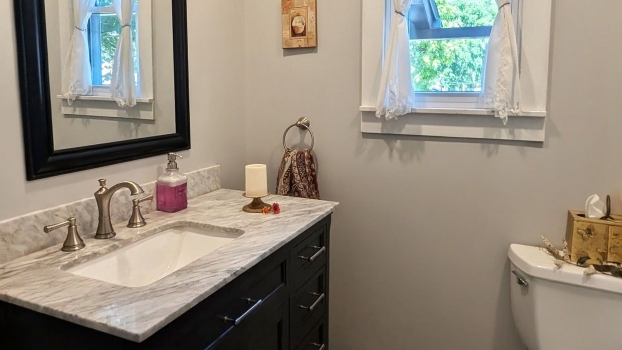 Photo of Bathroom in Moberly