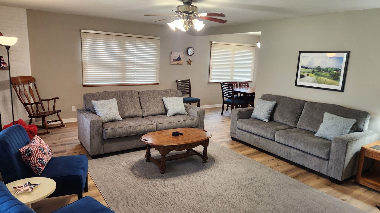 Photo of Livingroom in Boone