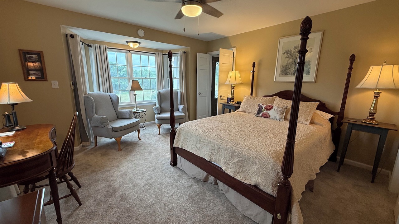 Photo of Bedroom in Scottsville
