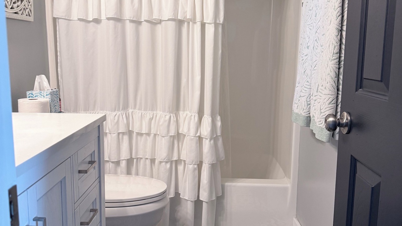 Photo of Bathroom in Murraysville