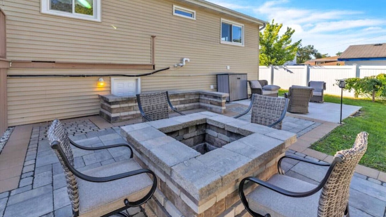 Photo of Outdoor in Bensenville